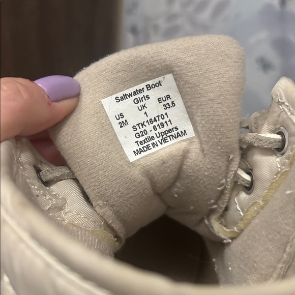 Girls Sperry boots - Picture 6 of 7